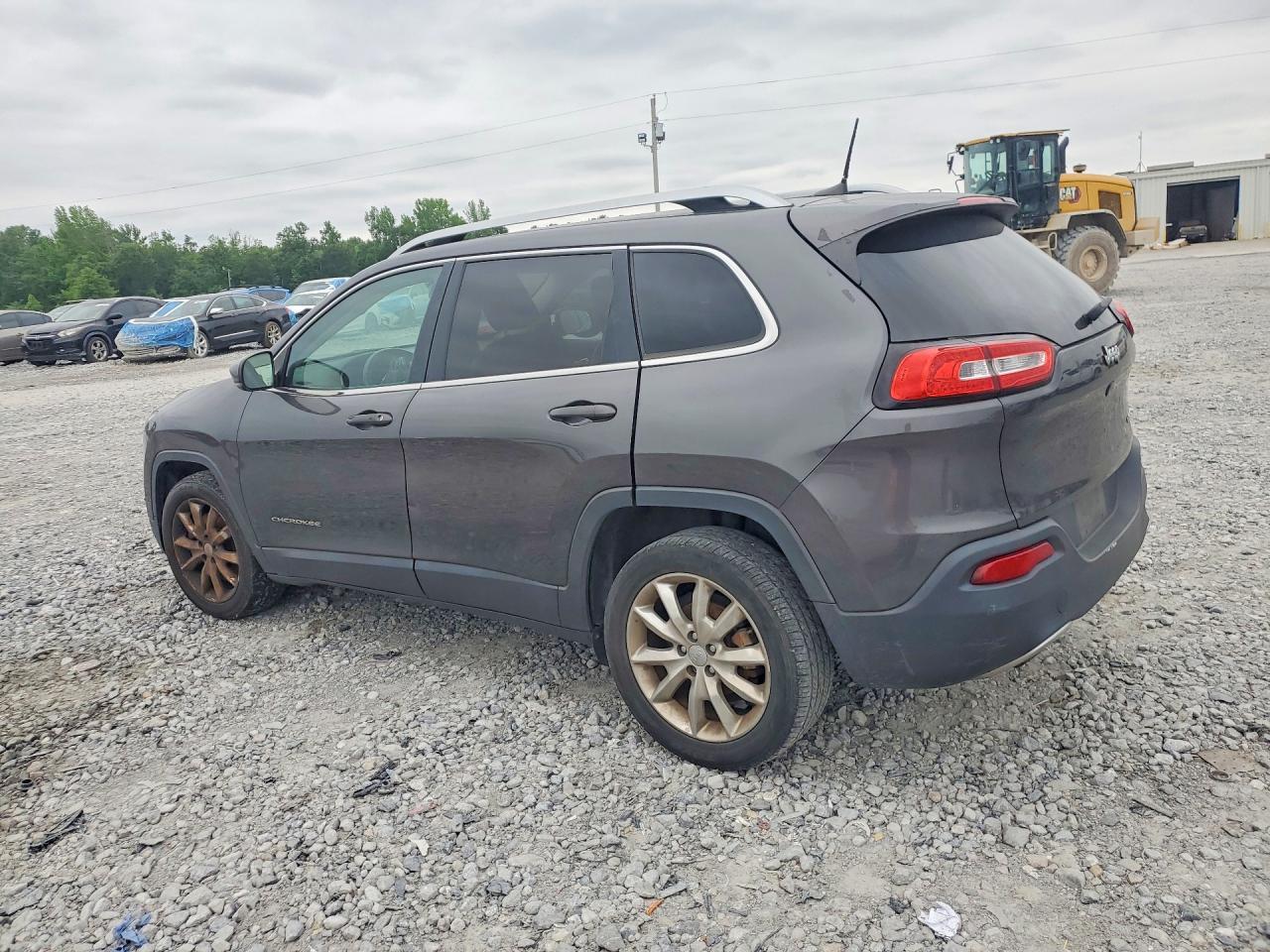 2017 Jeep Cherokee Limited - Image 2