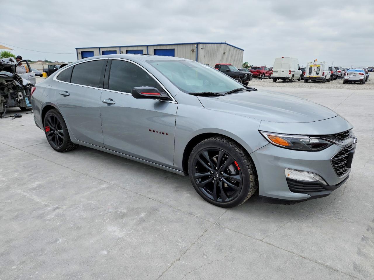 2024 Chevrolet Malibu Lt - Фото 4