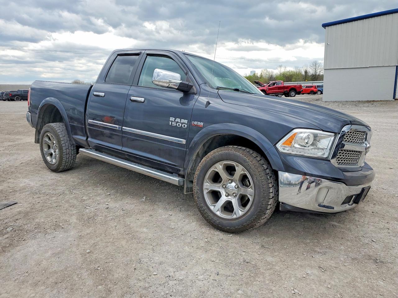 2017 Ram 1500 Laramie - Фото 4