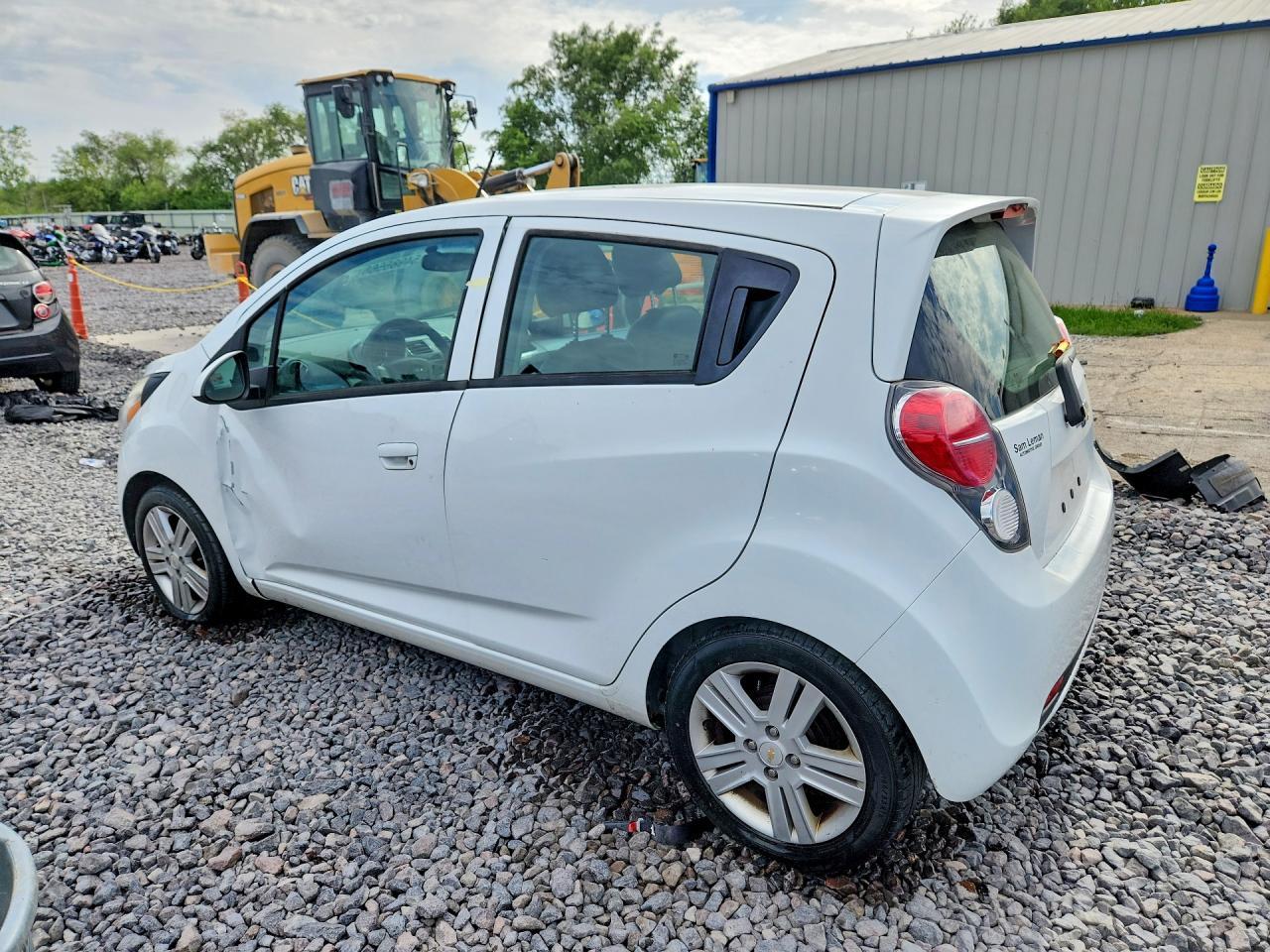 2014 Chevrolet Spark Ls - Фото 2