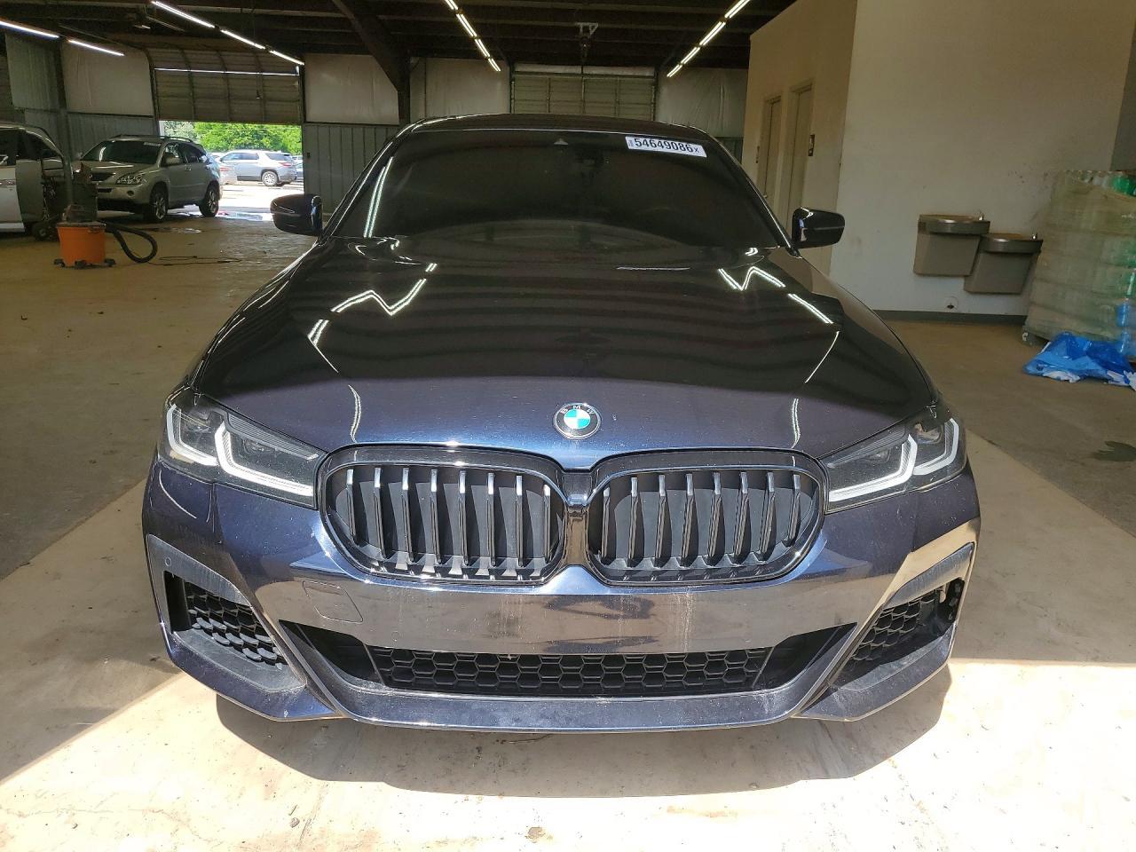 2023 BMW 540 Xi - Фото 5