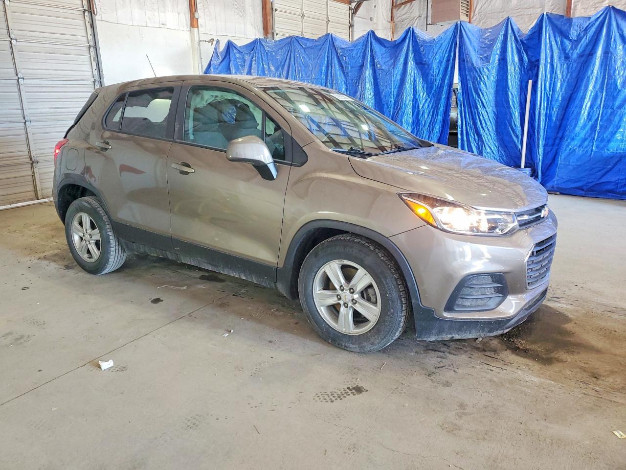 2020 Chevrolet Trax Ls - Image 4