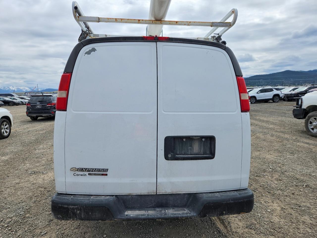 2013 Chevrolet Express G1500 - Фото 6
