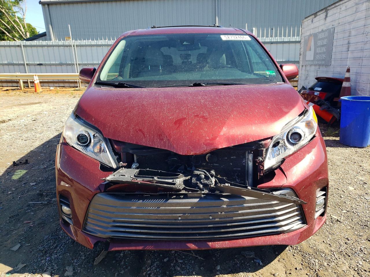 2019 Toyota Sienna Xle 8-Passenger - Image 5