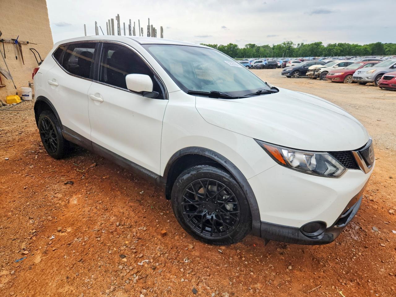 2019 Nissan Rogue Sport S - Фото 4