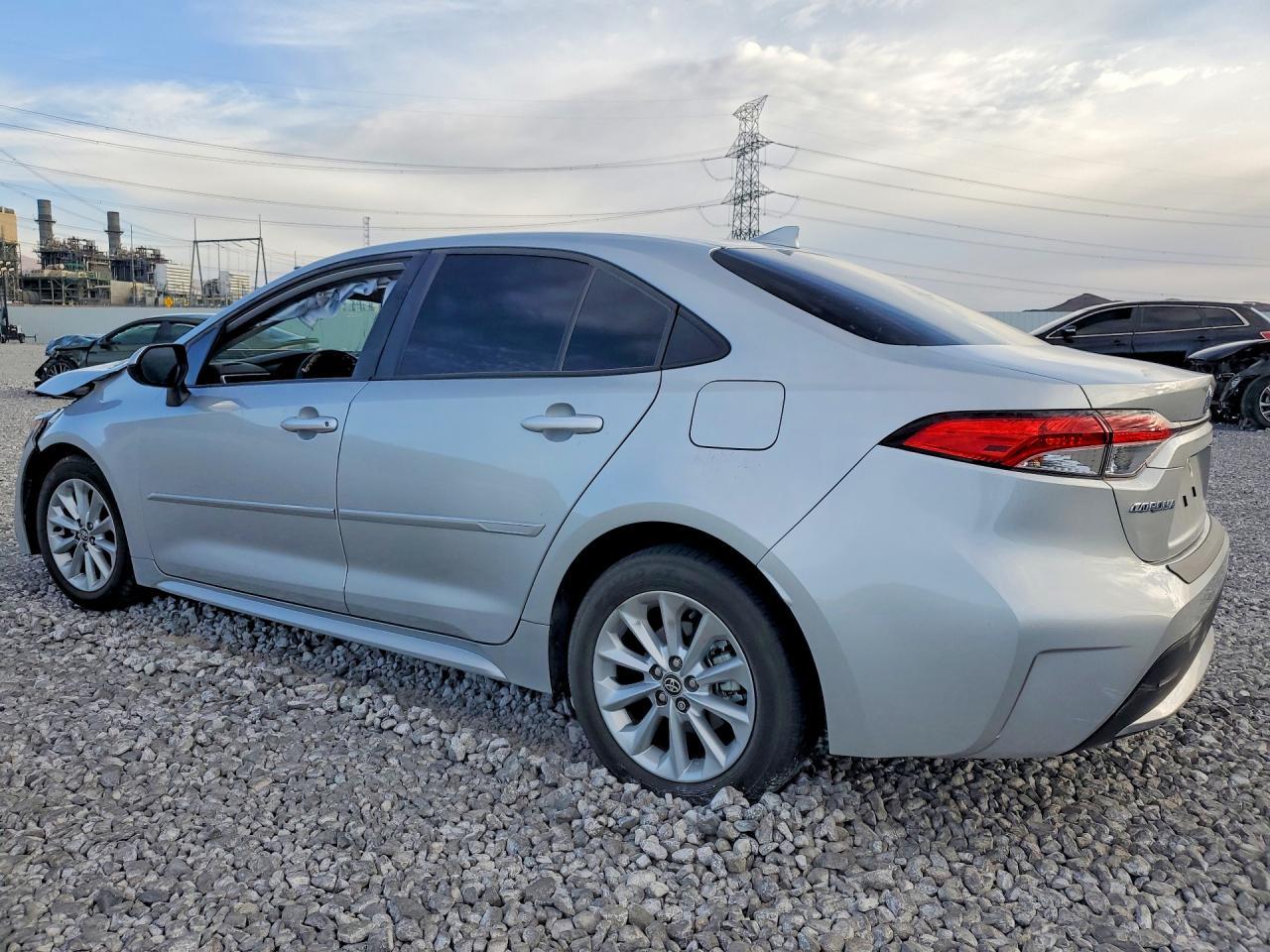2022 Toyota Corolla Le - Фото 2