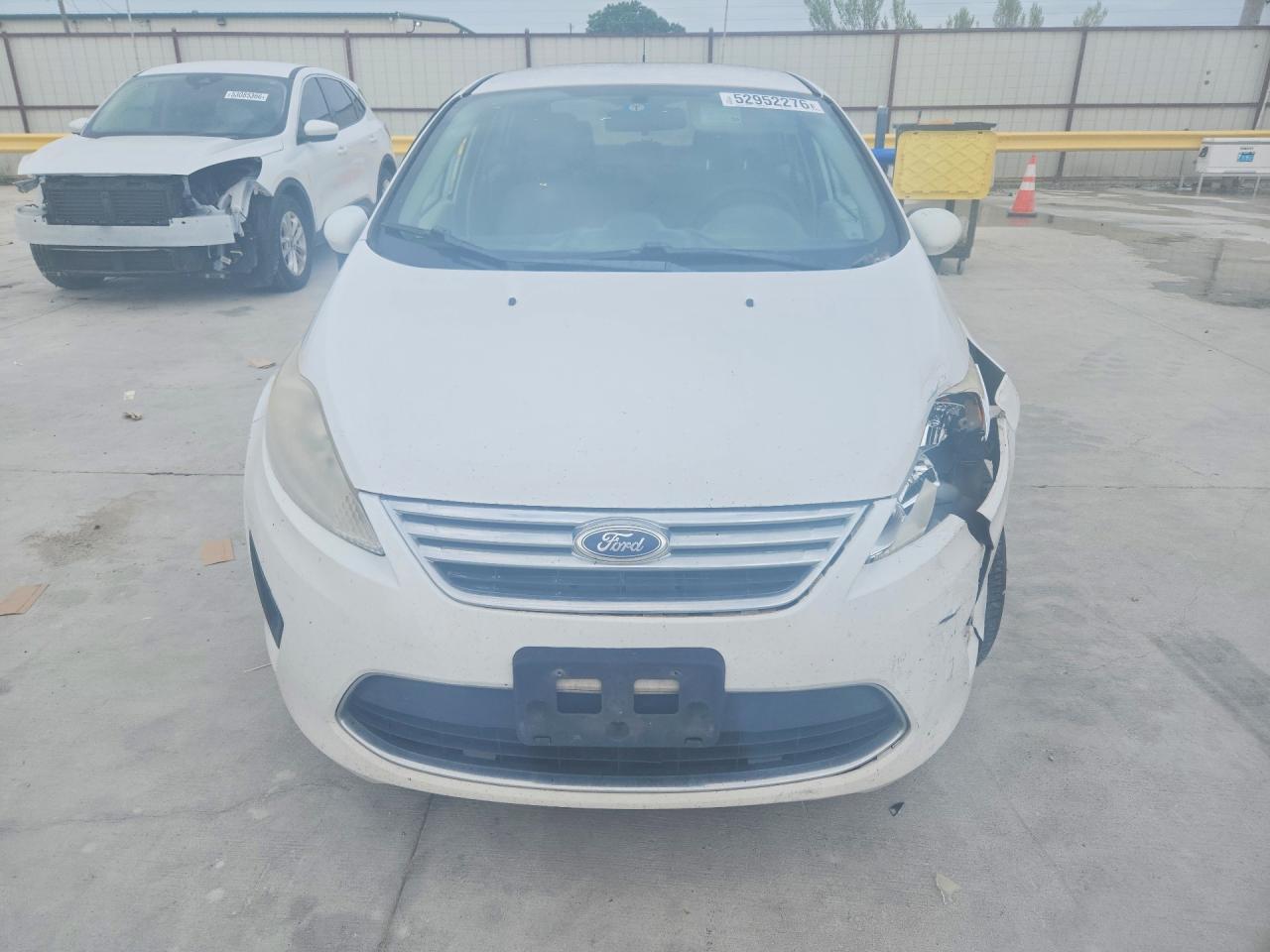 2012 Ford Fiesta Se - Фото 5
