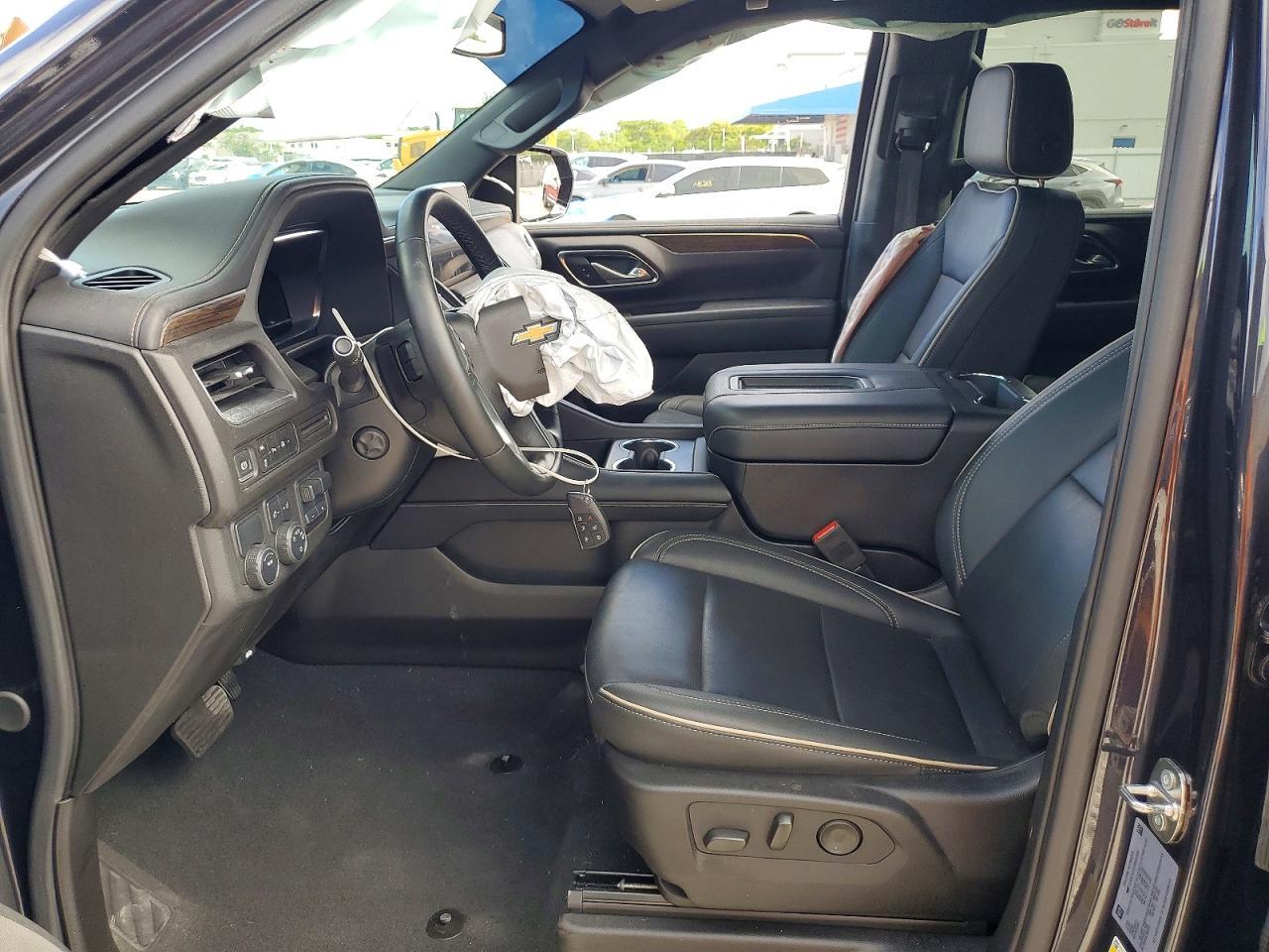 2024 Chevrolet Tahoe C1500 Premier - Image 7
