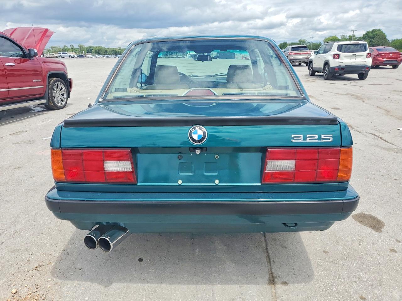 1991 BMW 325 I - Image 6