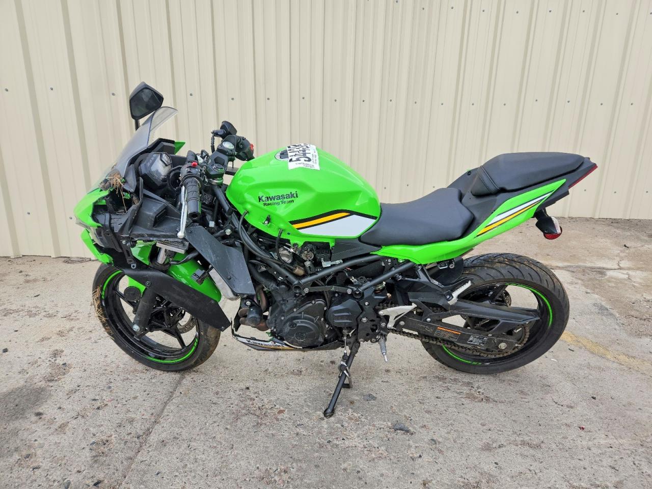 2025 Kawasaki Ex500 H - Image 3