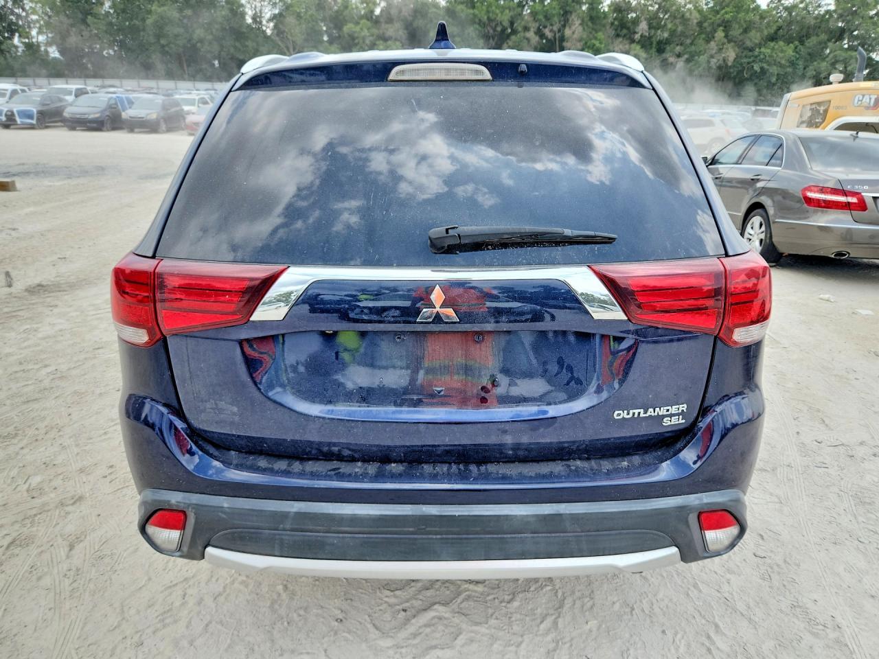 2018 Mitsubishi Outlander Se - Фото 6