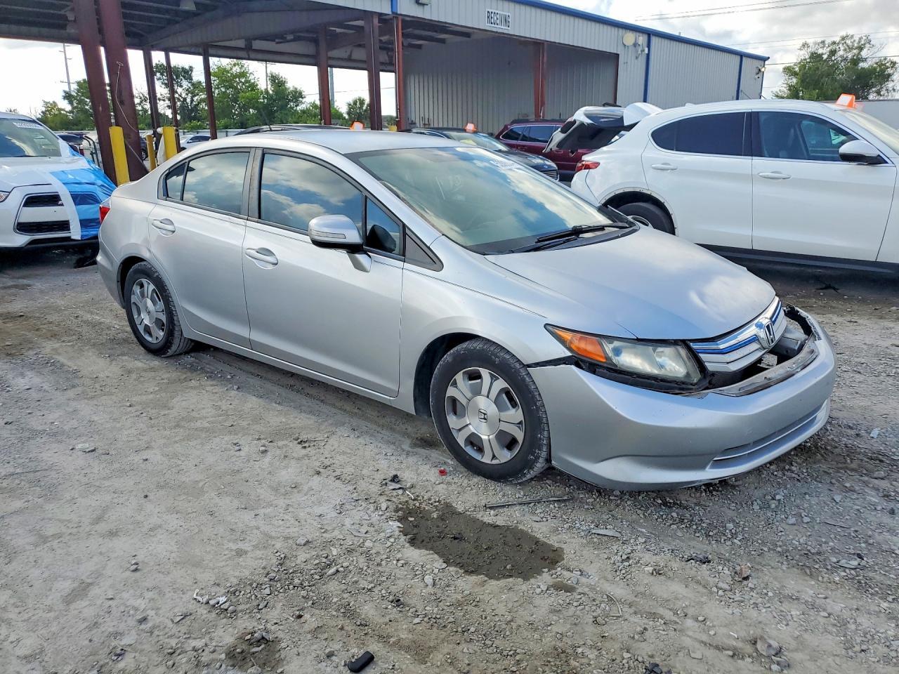 2012 Honda Civic Hybrid L - Image 4