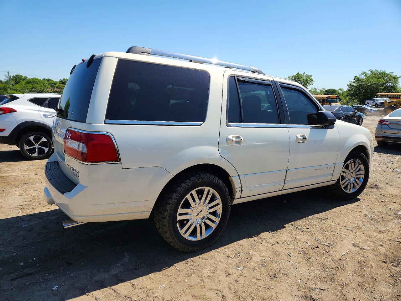 2008 Lincoln Navigator - Фото 3