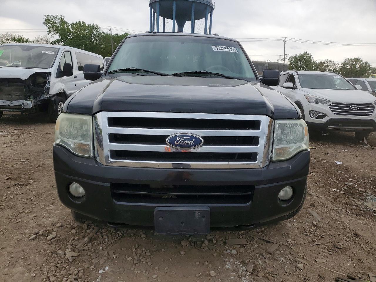 2011 Ford Expedition Xlt - Фото 5