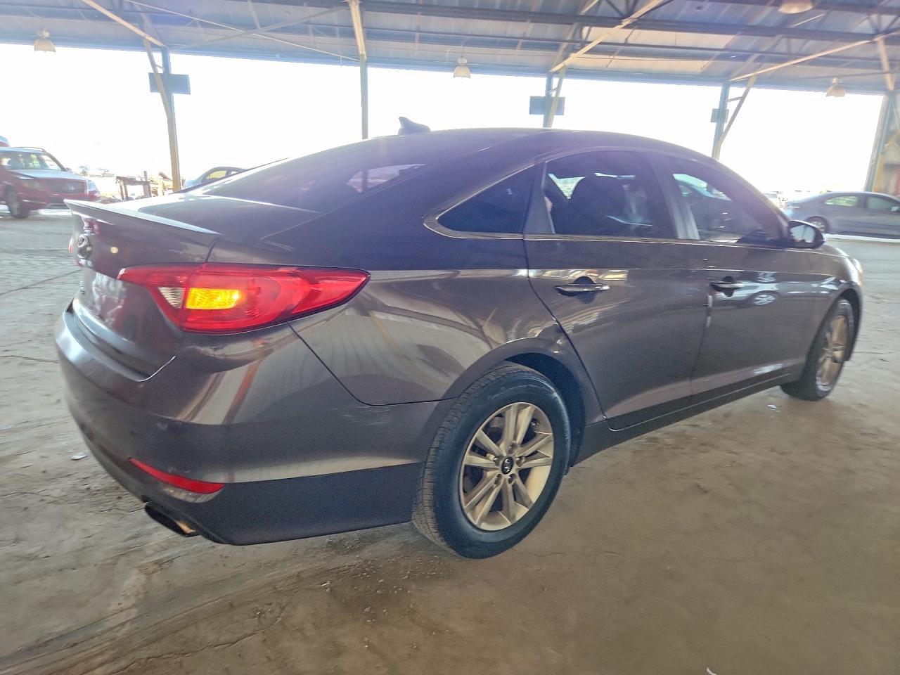 2015 Hyundai Sonata Se - Фото 3