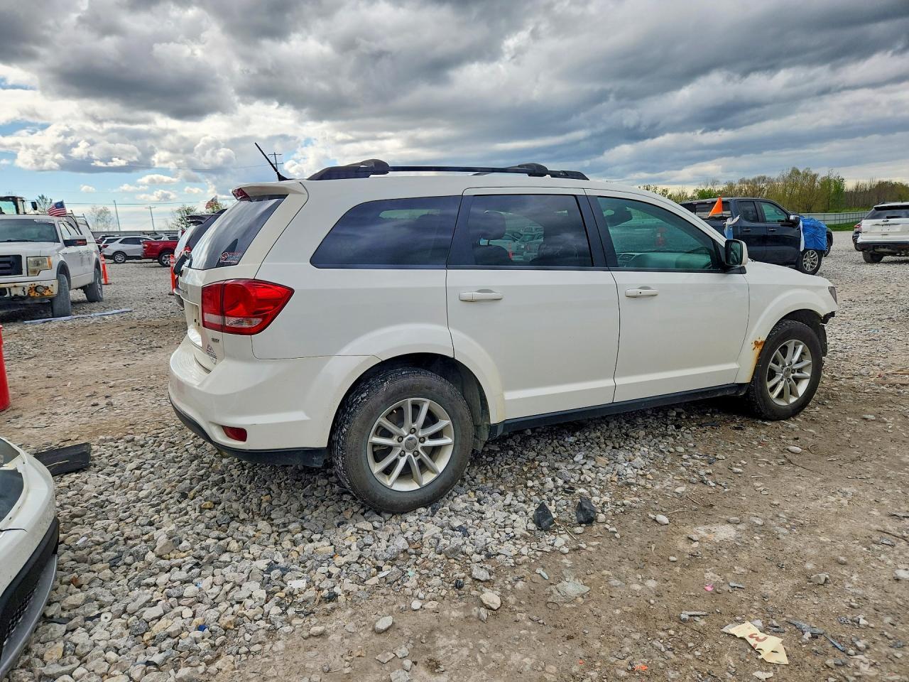 2015 Dodge Journey Sxt - Фото 3