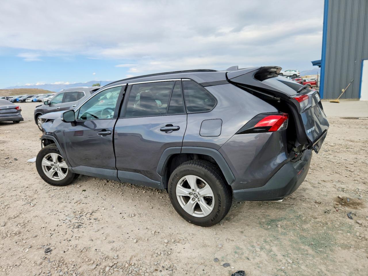 2021 Toyota Rav4 Xle - Фото 2