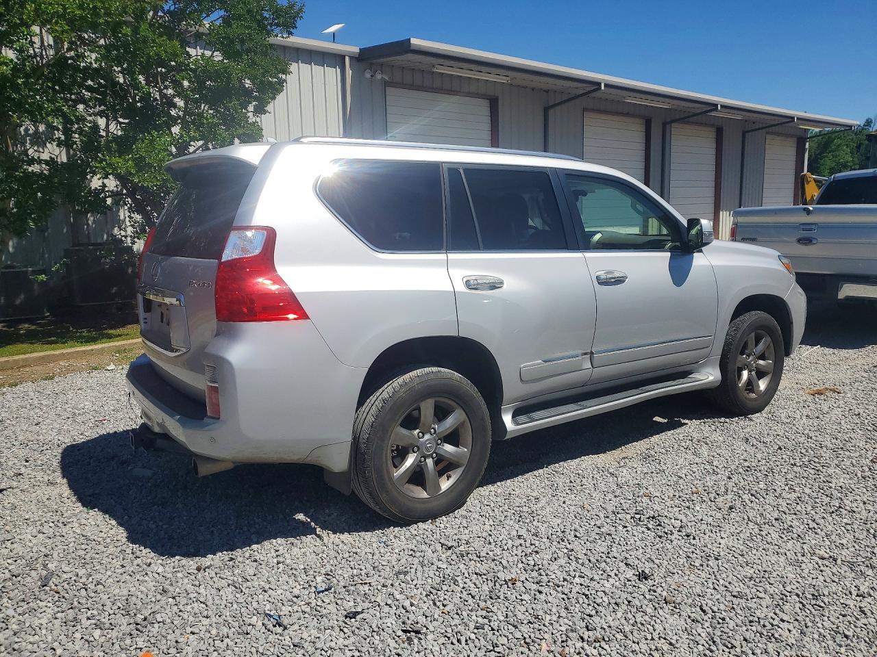 2013 Lexus Gx 460 Premium - Image 3