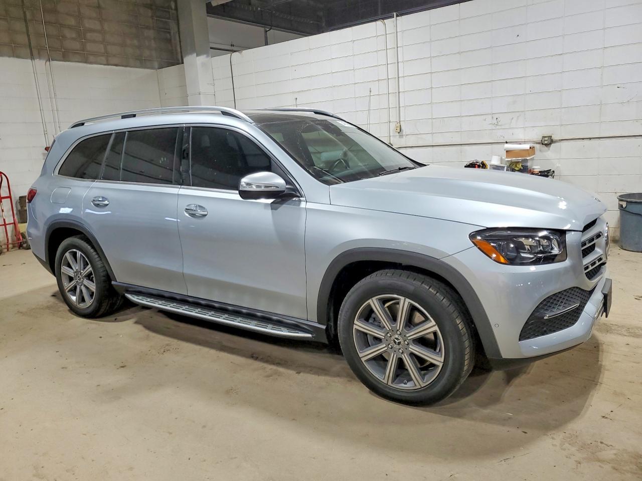 2022 Mercedes-Benz Gls 450 4Matic - Фото 4