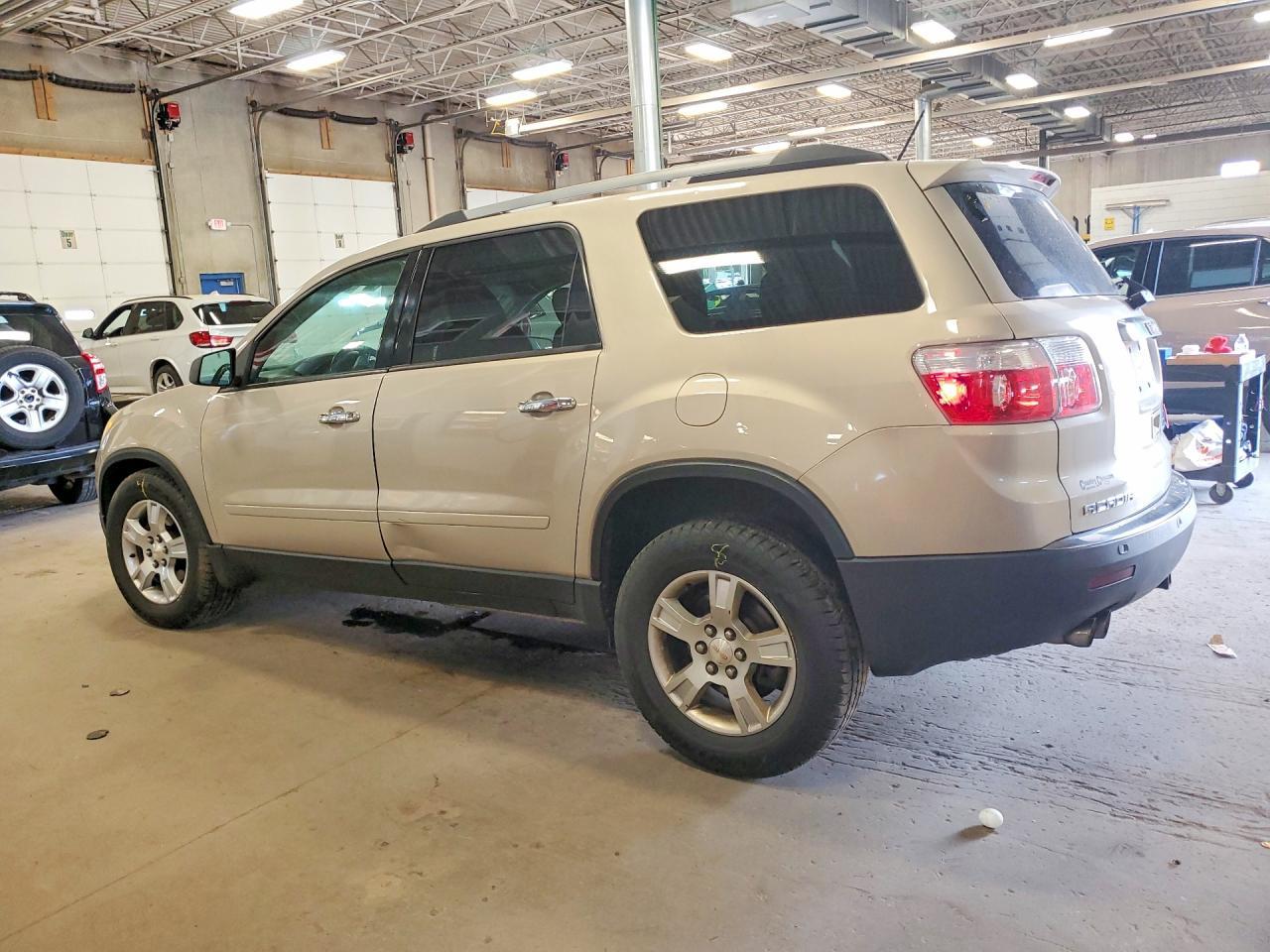 2011 GMC Acadia Sle - Фото 2