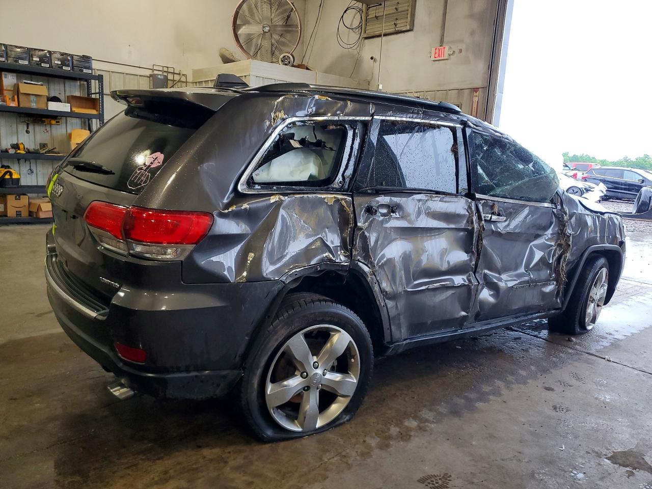 2019 Jeep Grand Cherokee Limited - Image 3