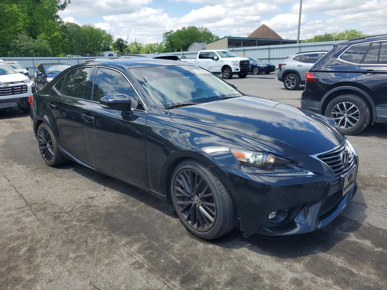 2016 Lexus Is 300 - Image 4