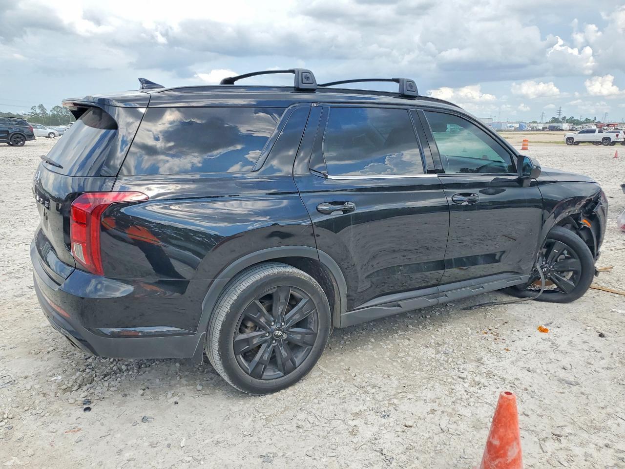 2023 Hyundai Palisade Xrt - Image 3