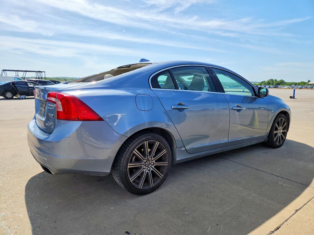 2018 Volvo S60 Inscription - Фото 3