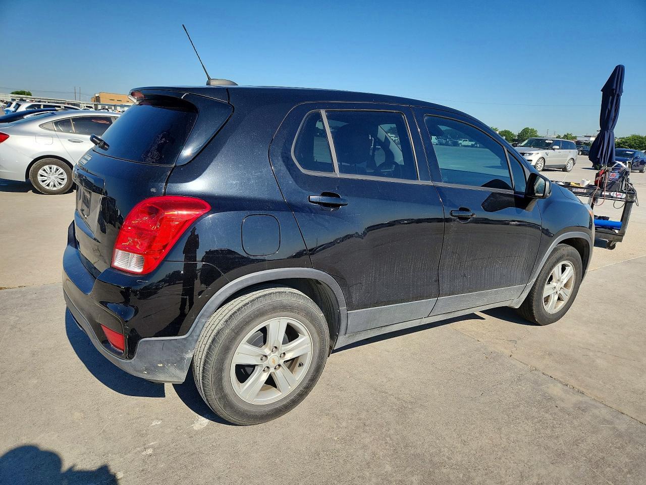 2020 Chevrolet Trax Ls - Фото 3