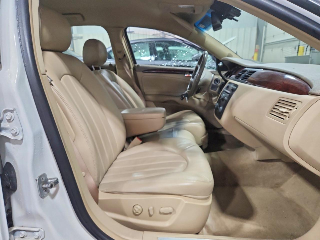 2006 Buick Lucerne Cxl - Image 7