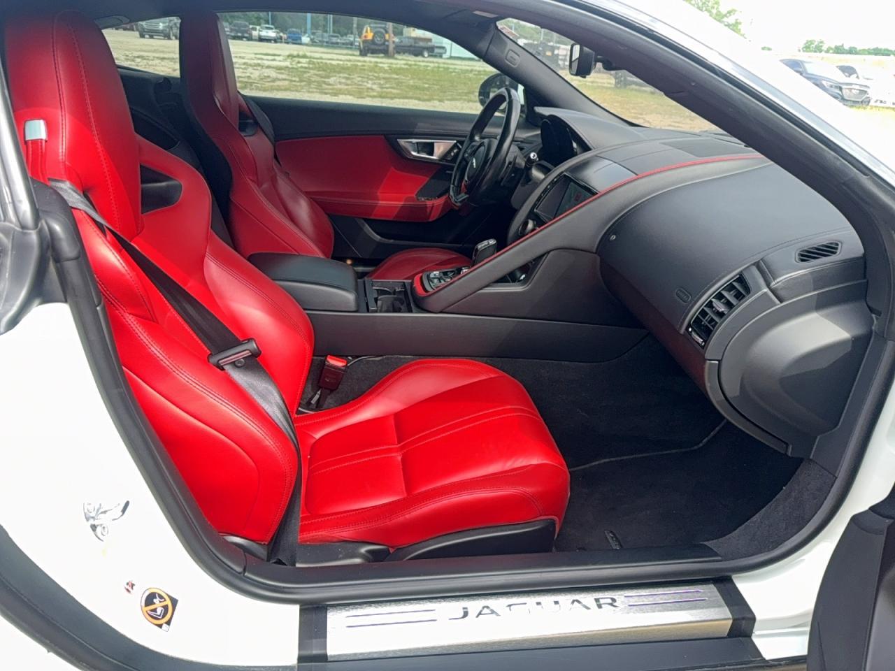 2017 Jaguar F-Type R Dynamic - Фото 5