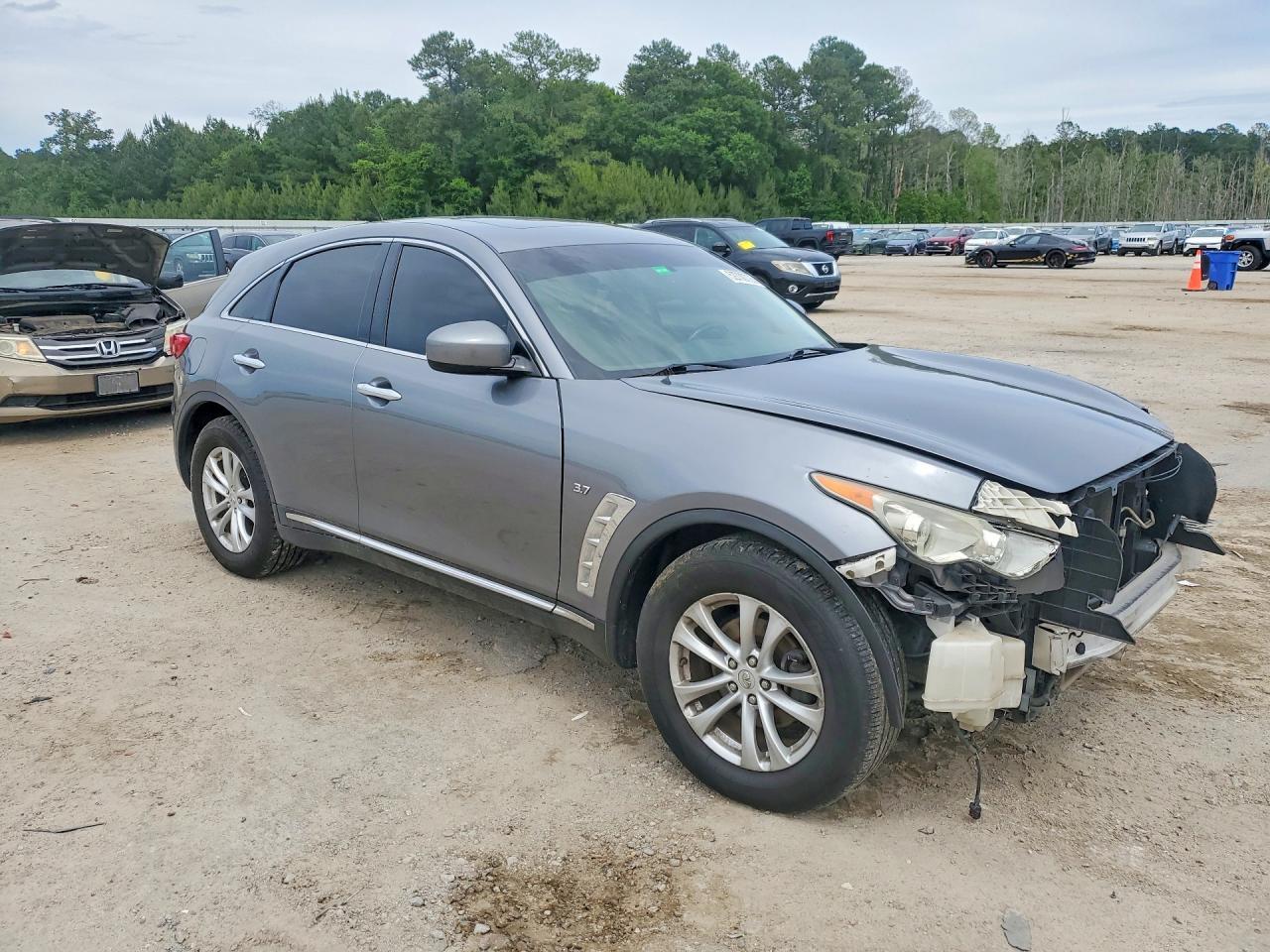 2017 Infiniti Qx70 Base - Image 4