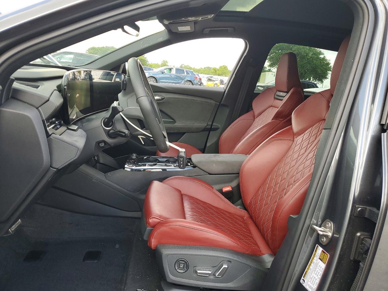 2025 Audi Sq6 E-Tron Prestige - Фото 7