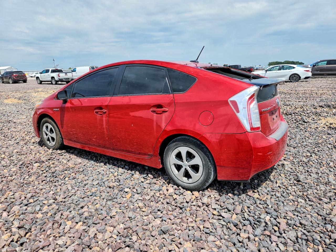 2013 Toyota Prius Four - Image 2