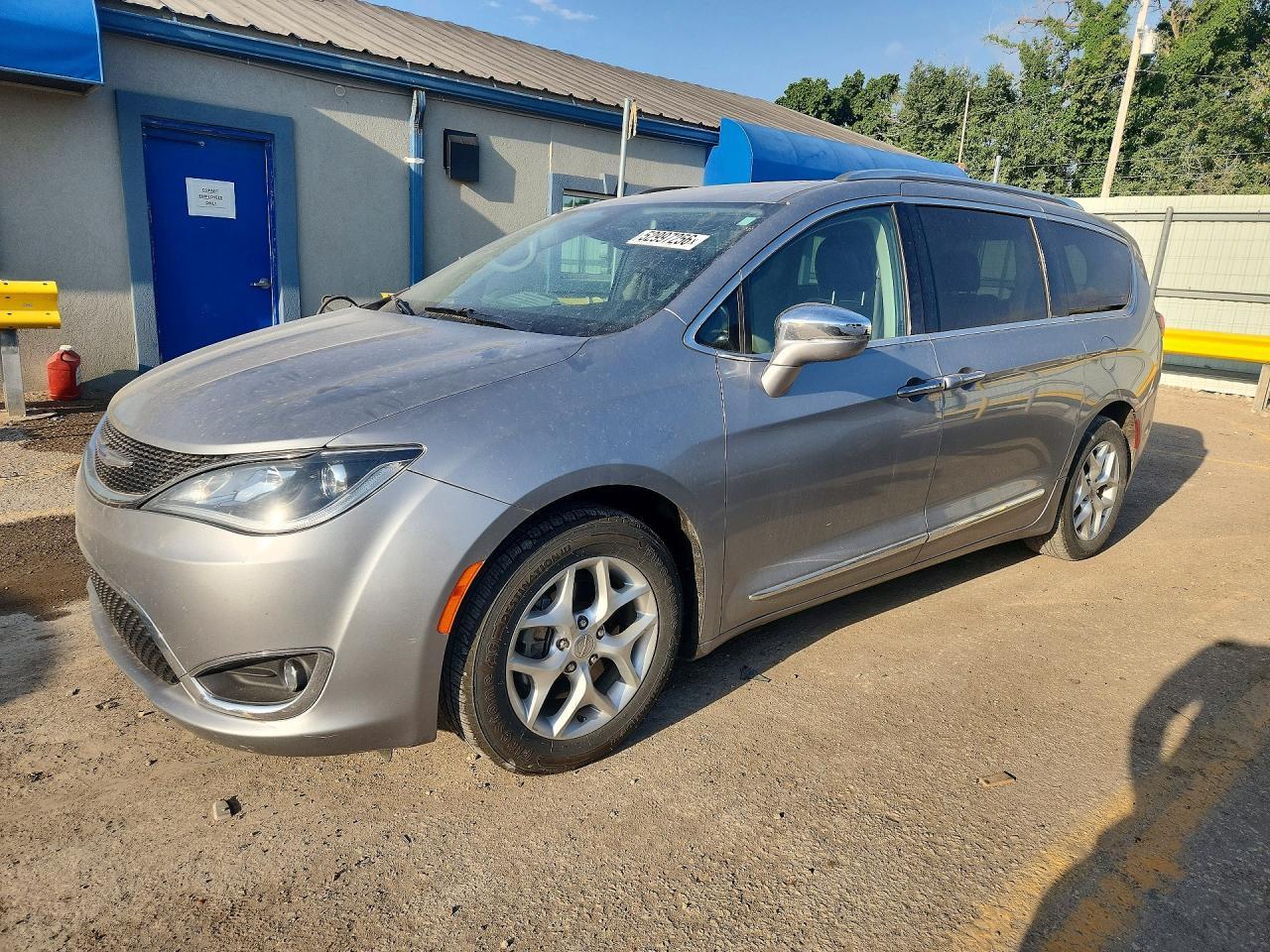 2020 Chrysler Pacifica Limited