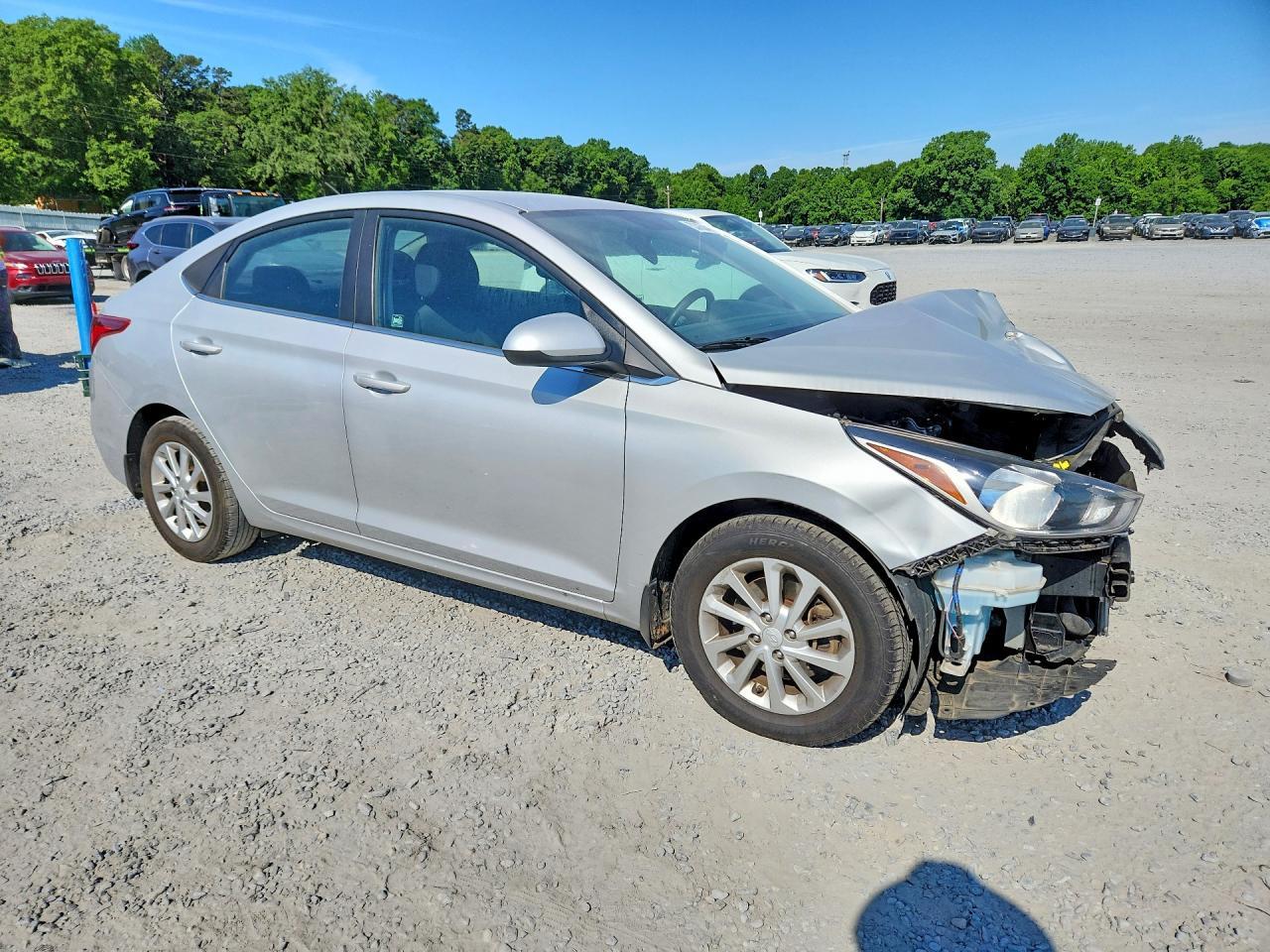 2021 Hyundai Accent Sel - Image 4