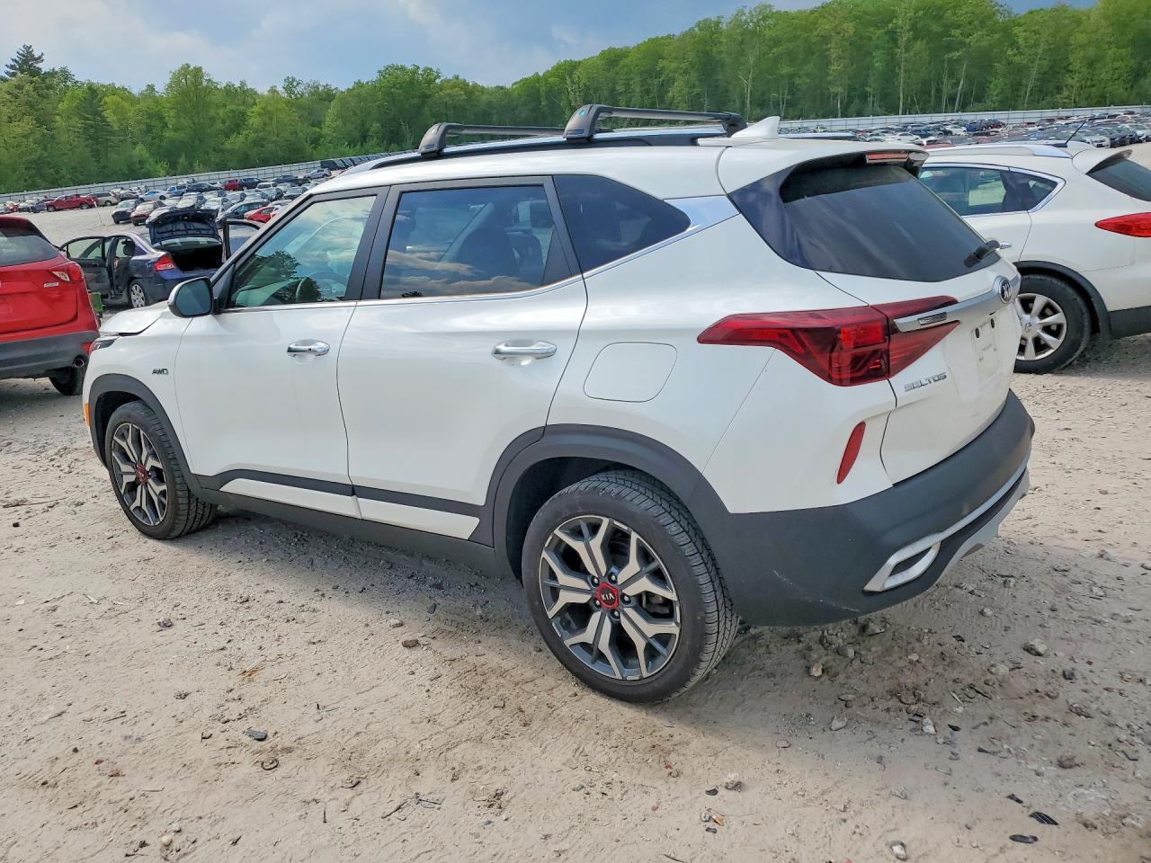 2021 Kia Seltos Sx - Фото 2