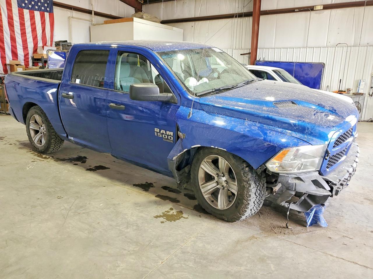 2019 Ram 1500 Classic Tradesman - Фото 4