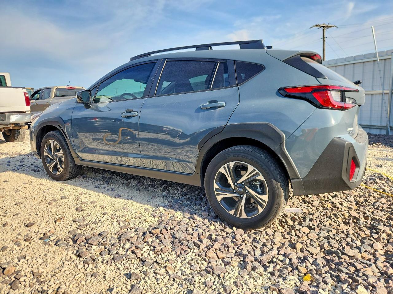 2025 Subaru Crosstrek Premium - Фото 2