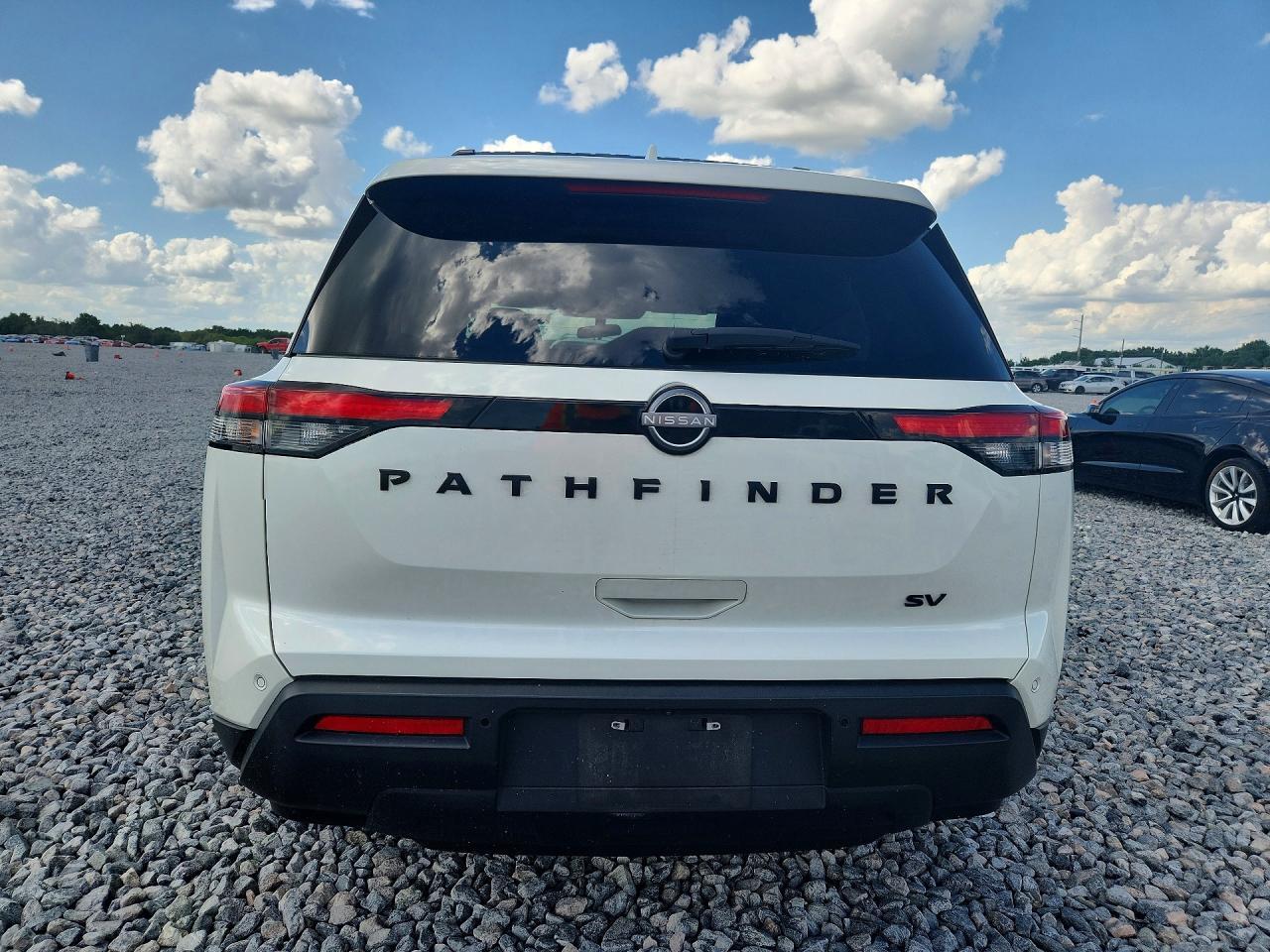 2023 Nissan Pathfinder Sv - Image 6
