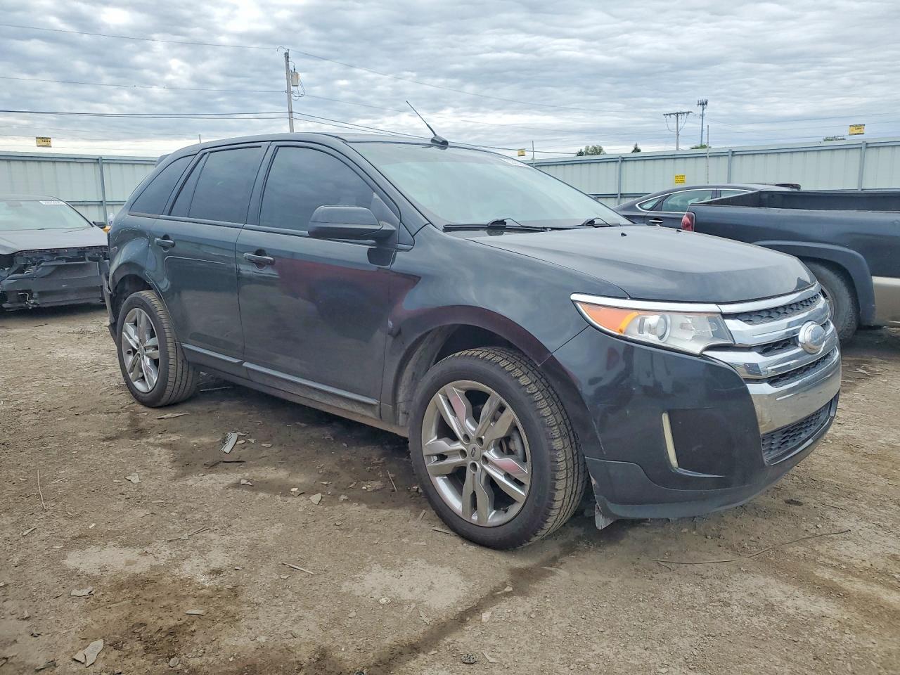 2013 Ford Edge - Фото 4