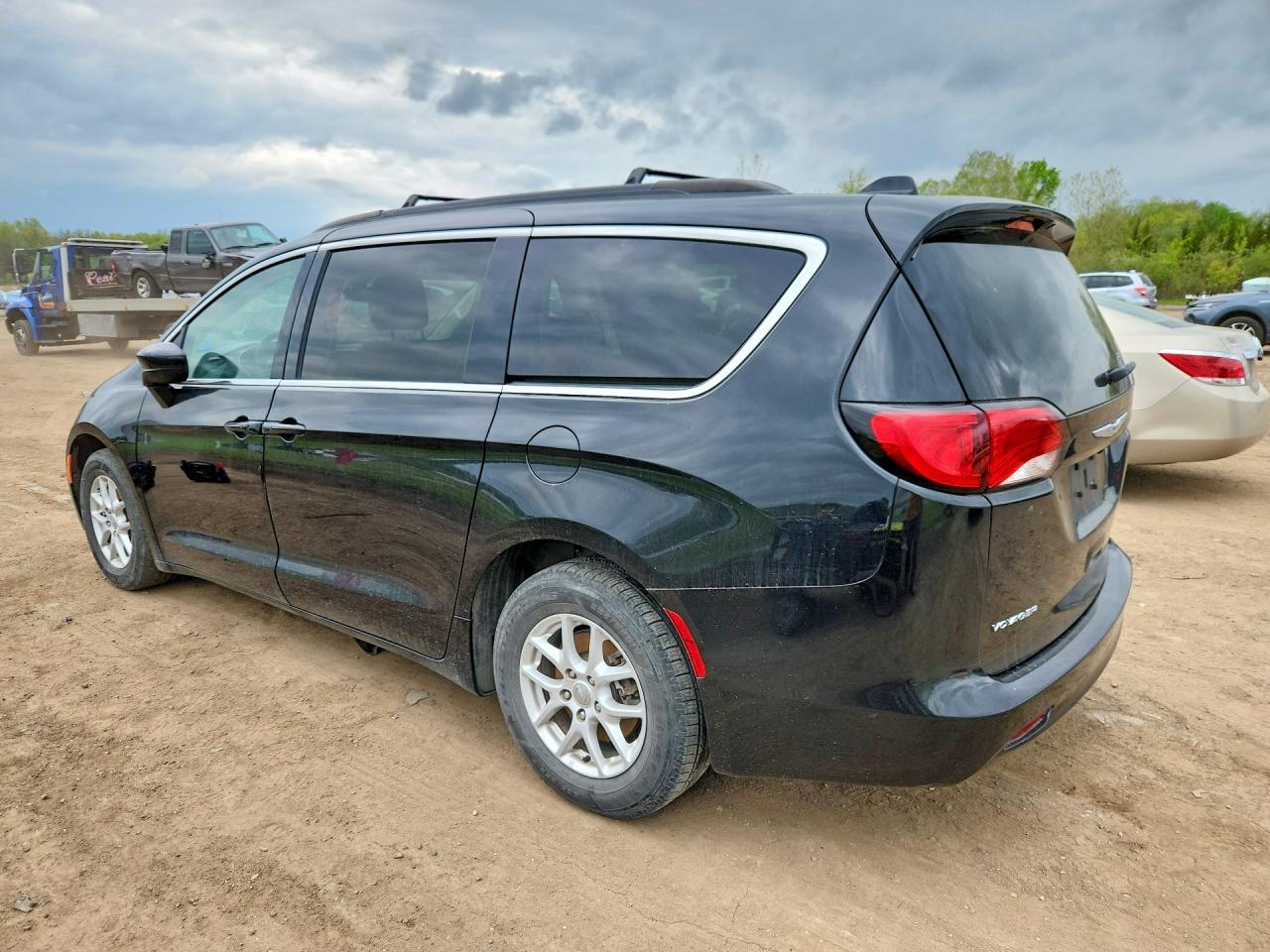 2020 Chrysler Voyager Lxi - Image 2