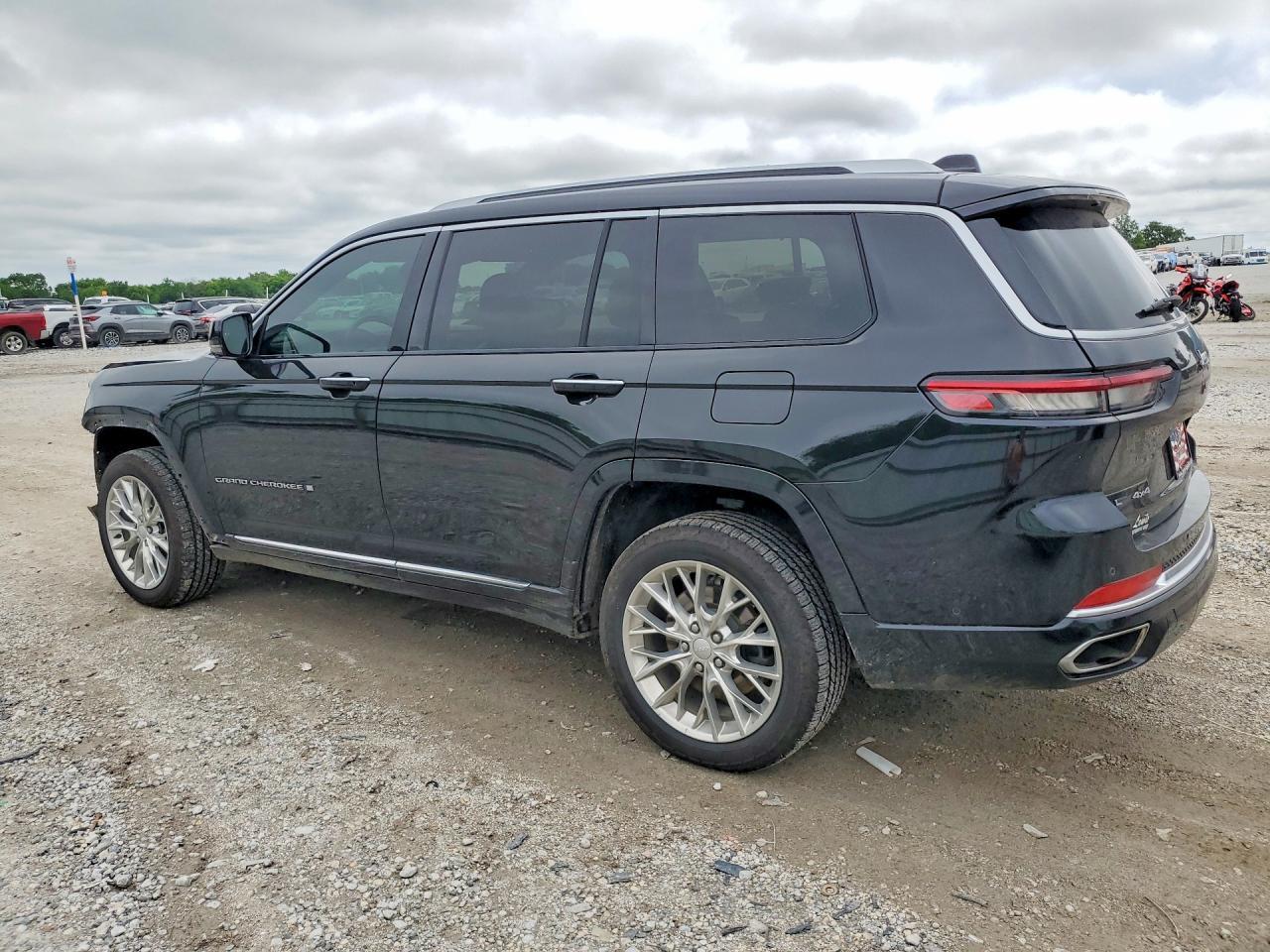 2021 Jeep Grand Cherokee L Summit - Фото 2