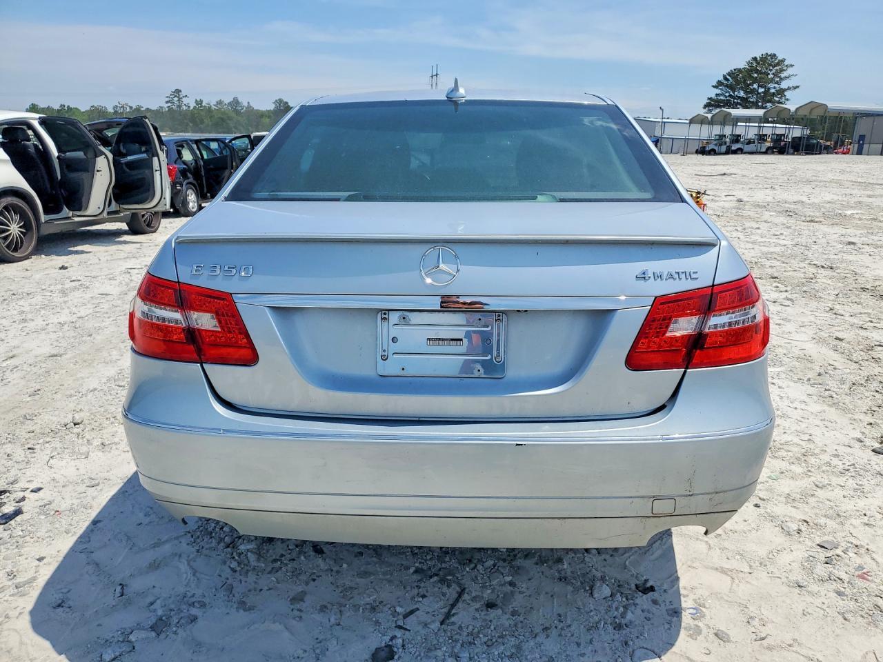 2013 Mercedes-Benz E 350 4Matic - Image 6