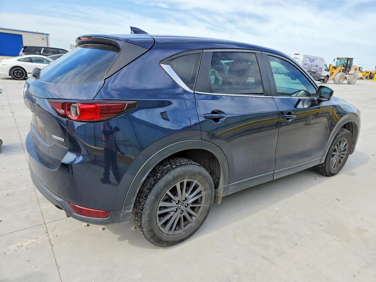 2020 Mazda Cx-5 Touring - Image 3