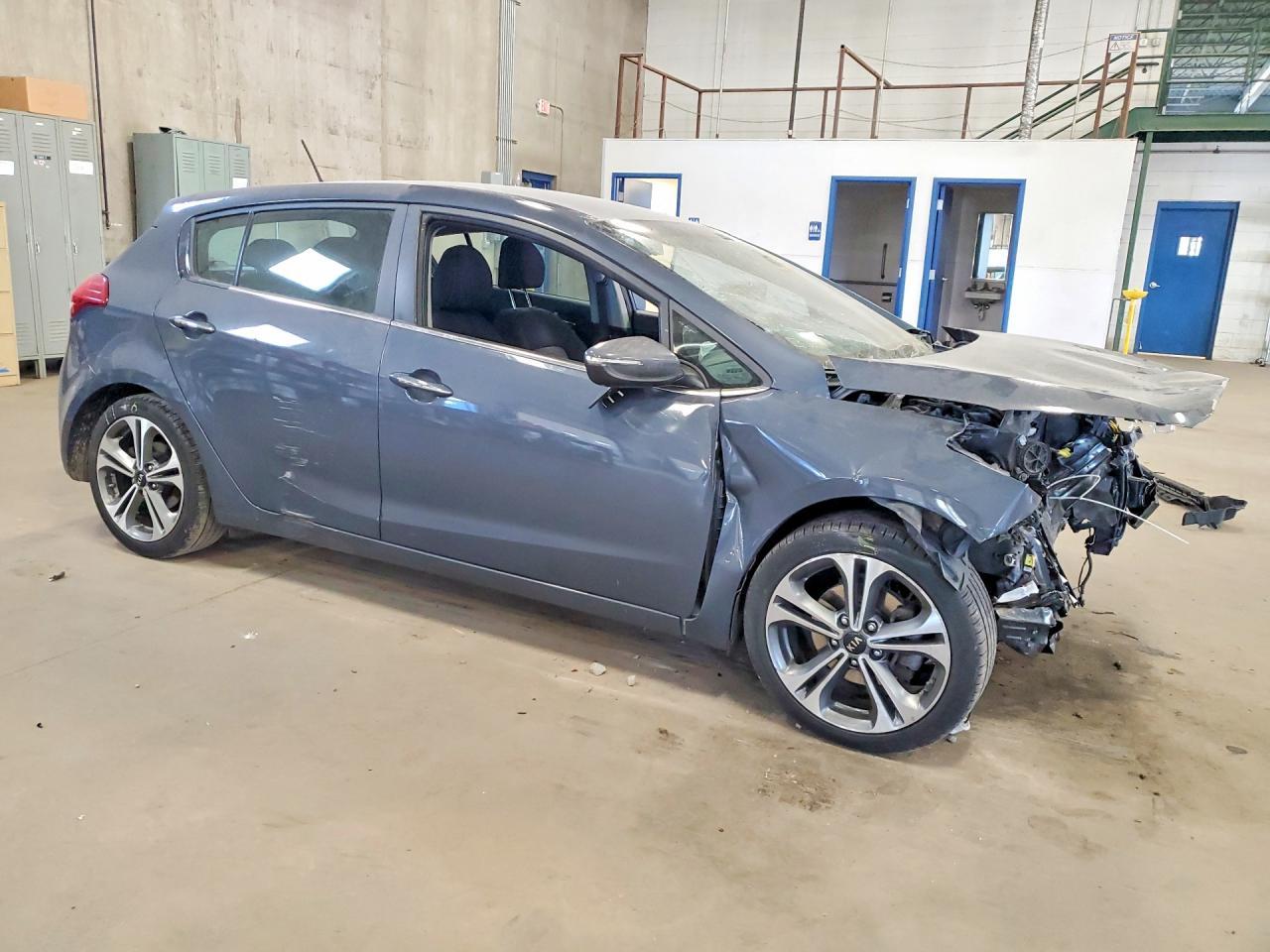 2016 Kia Forte Ex - Image 4
