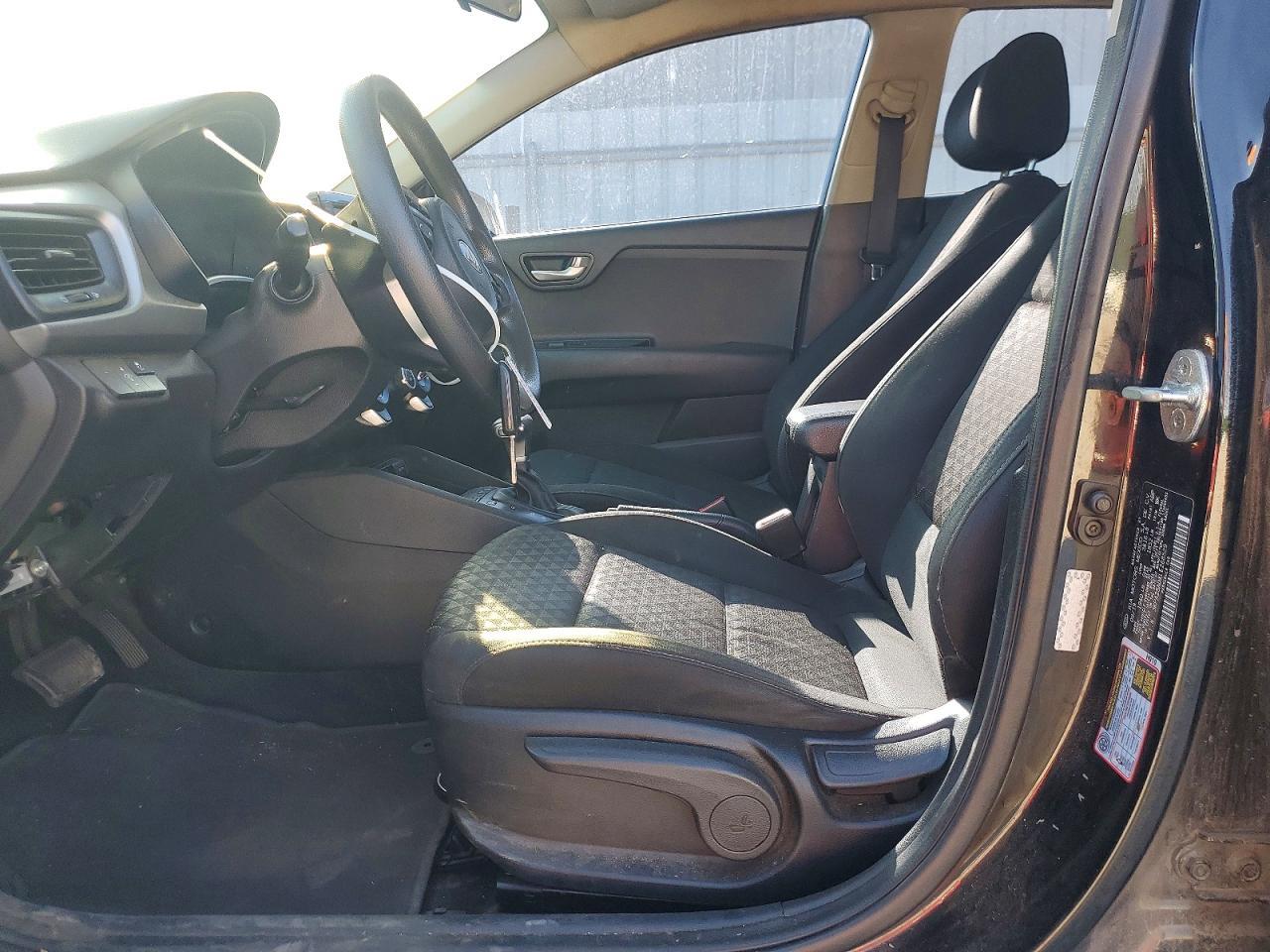2020 Kia Rio - Фото 7