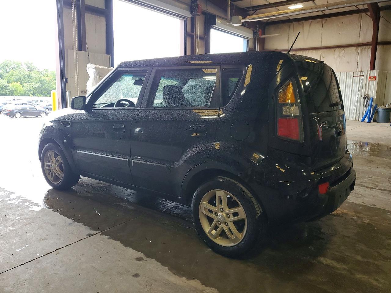 2010 Kia Soul + - Фото 2