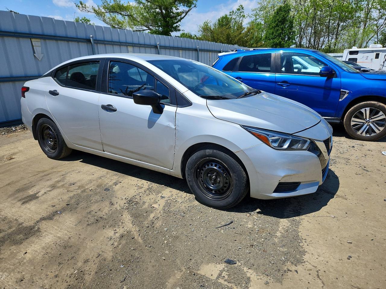 2021 Nissan Versa S - Фото 4