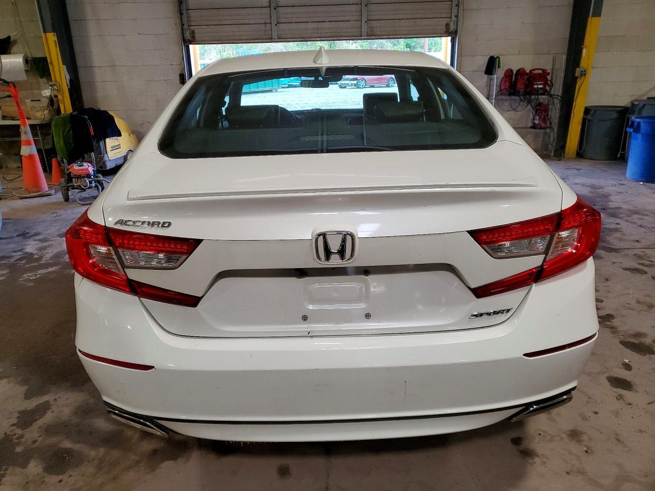 2019 Honda Accord Sport - Image 6